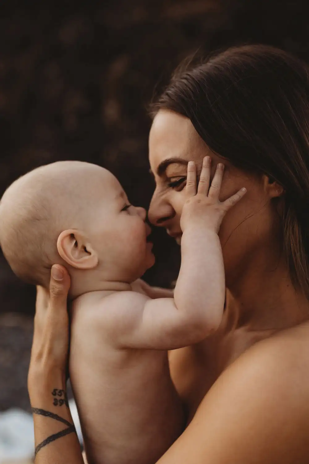 Byron Bay motherhood photographer